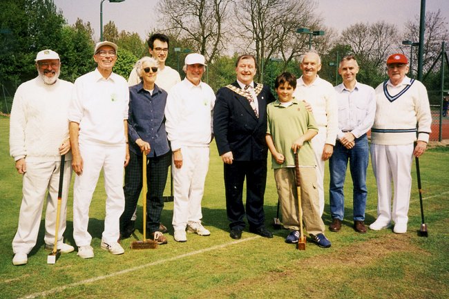 1 cqt mayor plus_edited-1.jpg - Open day at the Club with a visit by the Mayor